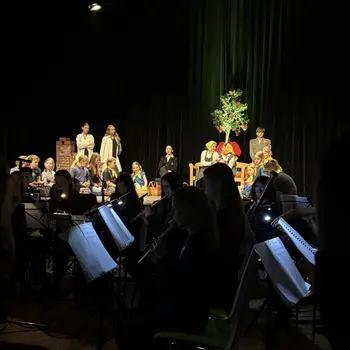 Das Apfelkomp(l)ott: Bezauberndes Musical über Missgunst und Freundschaft