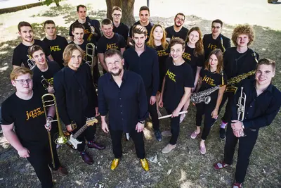 "Ella bis Jaco" jazz we can